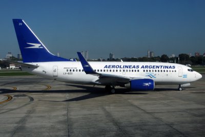 AEROLINEAS ARGENTINAS BOEING 737 700 AEP RF IMG_3899 .jpg