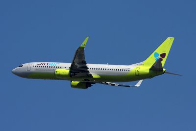 JINAIR BOEING 737 800 BKK RF IMG_2283.jpg
