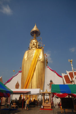 Standing Buddha in Wat Indravihan