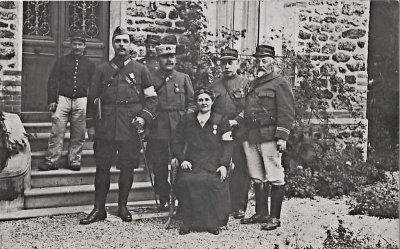 Soldat et Officiers en 1917