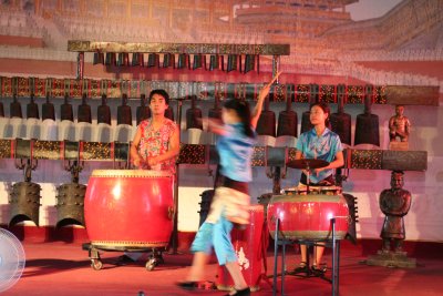 Performance at Drum Tower