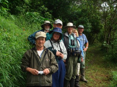 Enrique, guide & group, Yunguilla Reserve