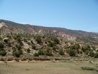 Flat Irons of the Eroded Pocketfold Layers