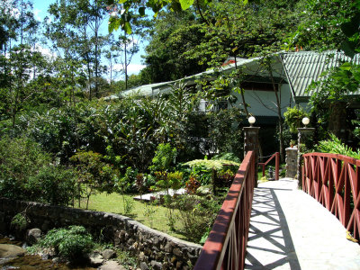 Canopy Lodge Entry