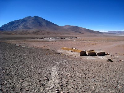 Refugio near Laguna Colorada