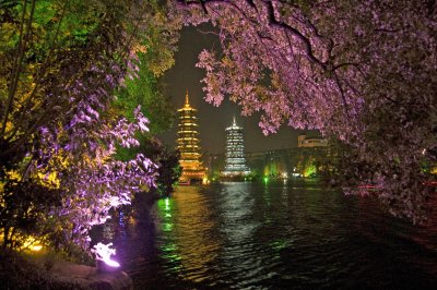 GuillinChine la nuit.jpg