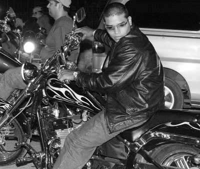 IMG_1054bwbiker.JPG