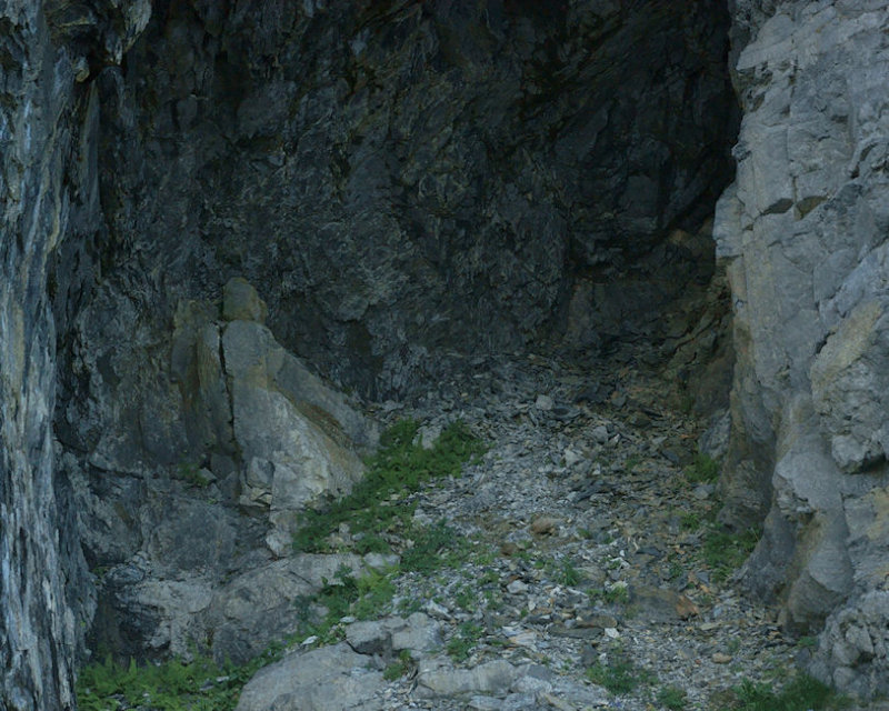 DSC09543 - Cave Lady of Bonne Bay
