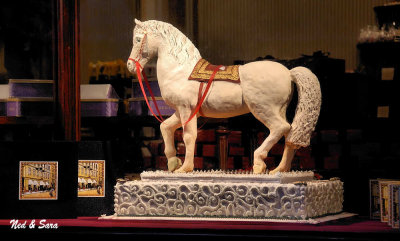 white chocolate horse at the Demel shop