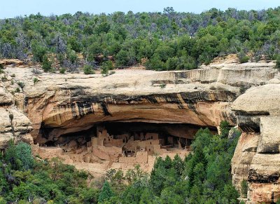 agriculture above and living in the cliffs