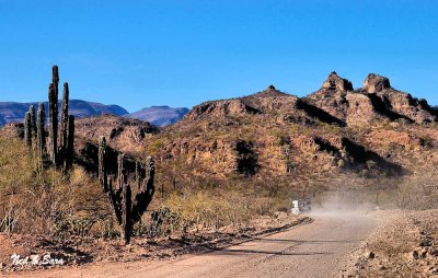 the dusty road  to Mission San Javier