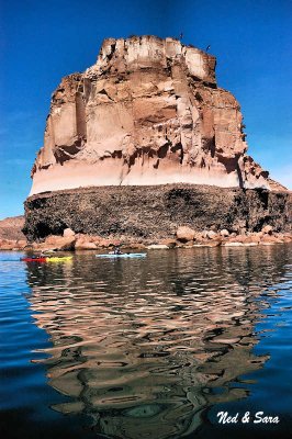 kayaking around  Isla Espiritu Santo