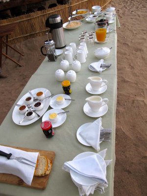 Breakfast at Chamilandu