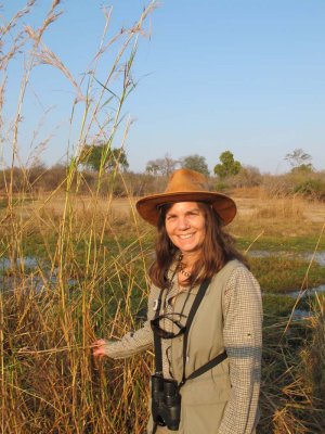 Grasses and lagoon near Kuyenda