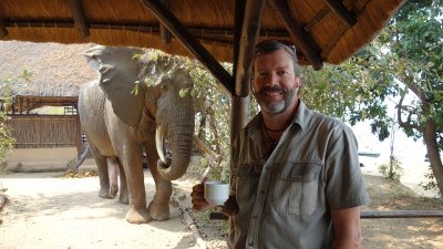 Jim loves elephants