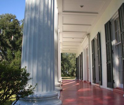  Madewood Plantation Front Gallery