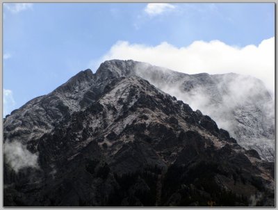 Kit Carson Peak (14,165'), extreme right