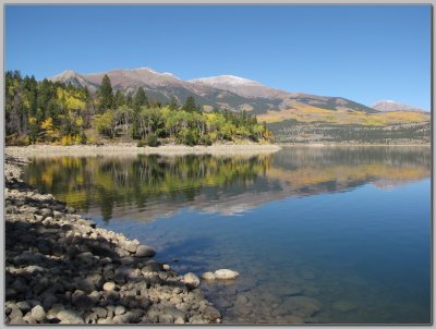 Mt Elbert (14,433'), snow-capped near center