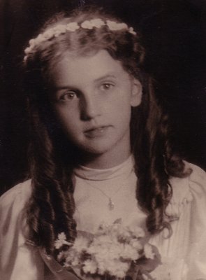 Nena Vukusa circa1948