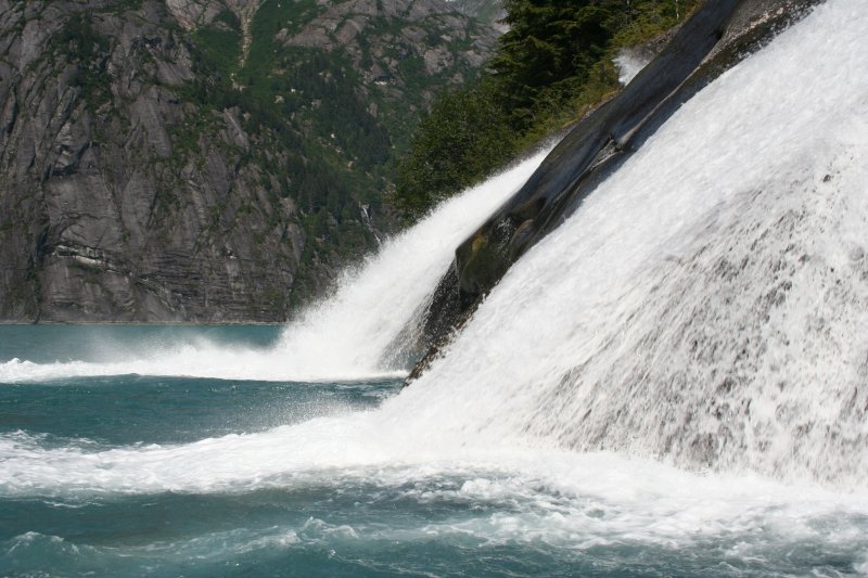 Lots of VERY cold water.