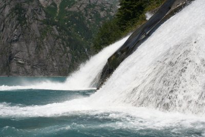 Lots of VERY cold water.