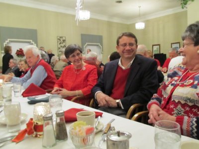 PASTOR TONY,  WIFE LAURA AND ANDREA  AND RAY