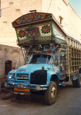 Decorated Pakistani truck (page 109)