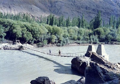 Bridge near Mastuj (page 163)