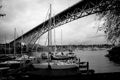 The Aurora Bridge-2874.jpg
