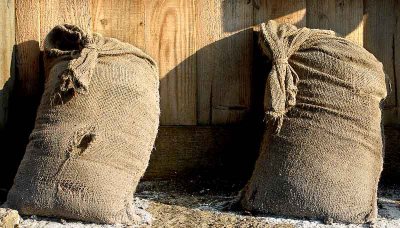 Sacks of Sandbuild citiesby Glyn