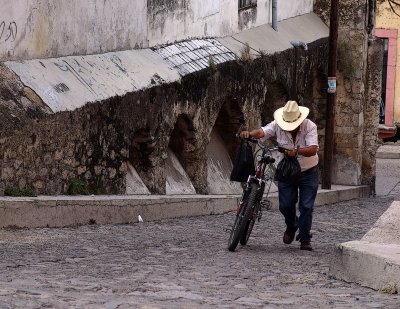 ZINAPECUARO_CICLISTA