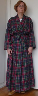 Dressing gown in plaid flannel