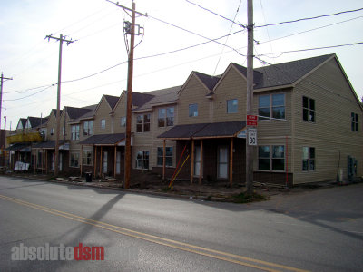 Sept_2012_Forest_Ave_Rowhome.jpg