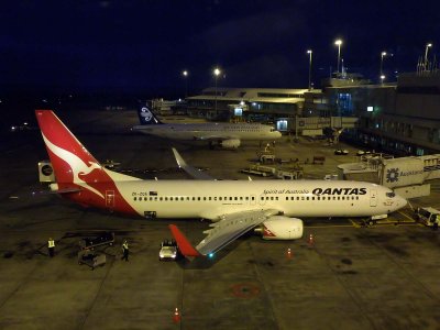 Auckland Airport.jpg