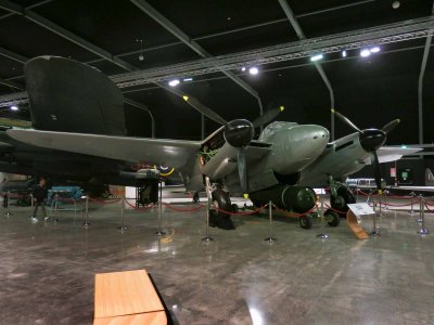 De Havilland DH98 Mosquito T43 2
