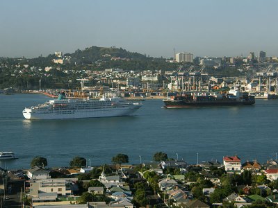 Amadea 2.jpg