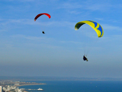 220 Paragliders over Beachy Head.jpg