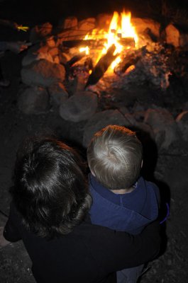 Maria & Simon at the campfire