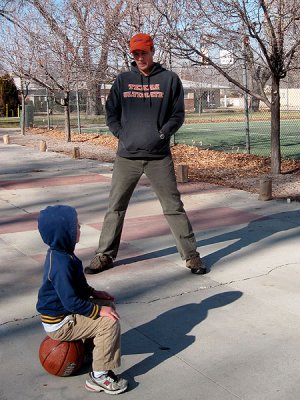 Explaining b-ball rules to Daddy