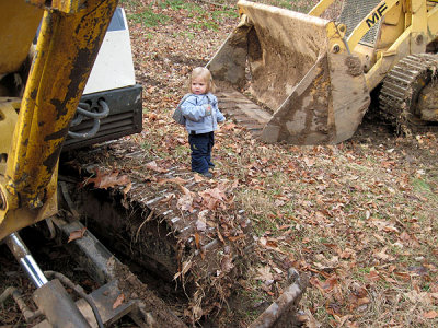 Hmm, bulldozer or excavator. How will I decide?