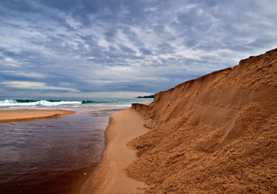 Sand fall by Dennis