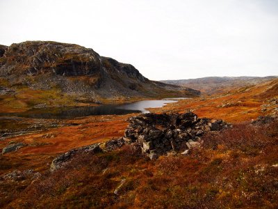 The fallen hunting lodge - kleivis