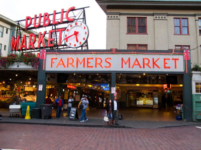 Pike Place Market - Main entrance