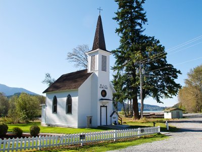 Elbe - church