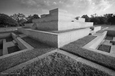 Houston_20081011_186-B&W.jpg