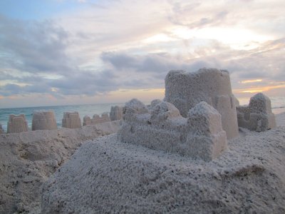 05sandcastle.jpg