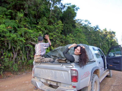 Sophie sat at the back of the truck n covered with dust