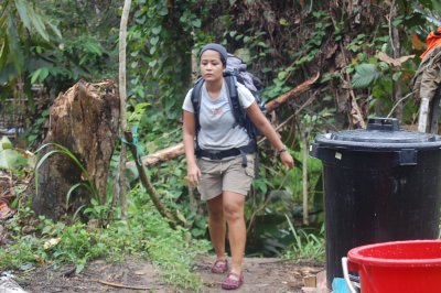 Up from Sg Merlinau. She has to use her croc sandle today as her shoes were causing lot of pain.
