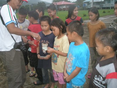 We gave all the children RM5 which meant alot to them