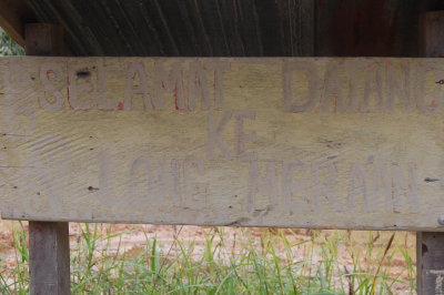 Sign posted Long Mara'an